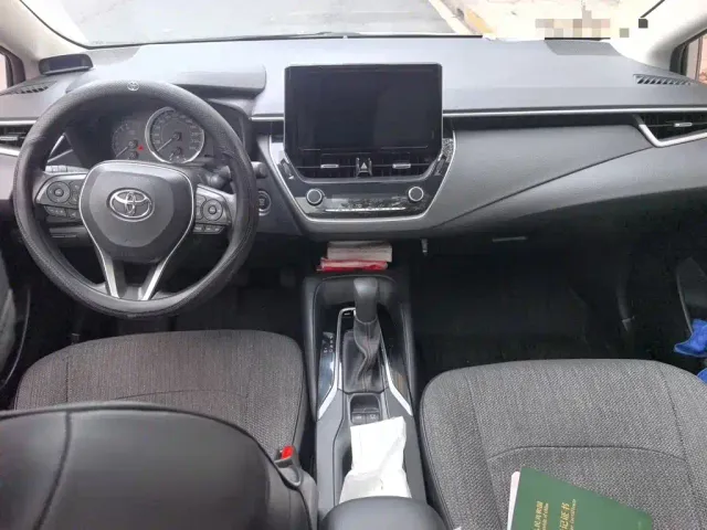 Toyota Corolla — Фото автомобиля 10