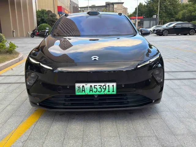 Nio ET7 — Фото автомобиля 2