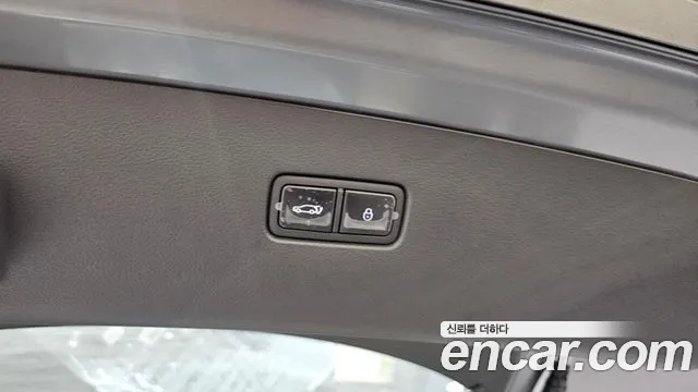 Genesis GV80 — Фото автомобиля 15