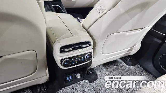 Genesis GV80 2.5T Бензин AWD — Фото автомобиля 30