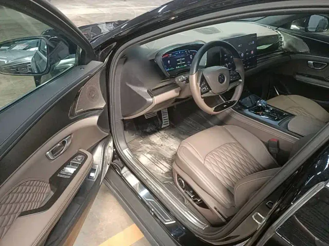 BYD Han — Фото автомобиля 15