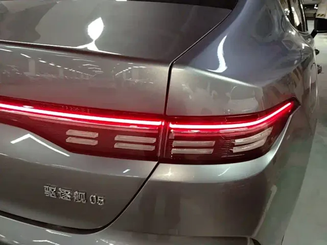 BYD Destroyer 05 — Фото автомобиля 7