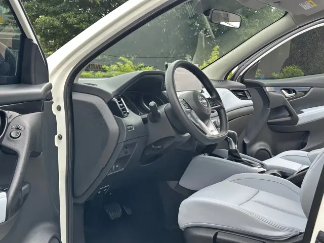 Nissan Qashqai — Фото автомобиля 5