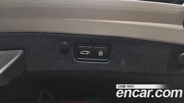 Hyundai Grandeur (New) Hybrid — Фото автомобиля 26