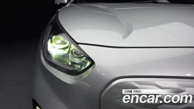 Kia Niro Niro Plus Air — Фото автомобиля 22