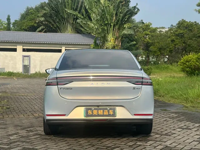 GAC Aion S Plus — Фото автомобиля 5