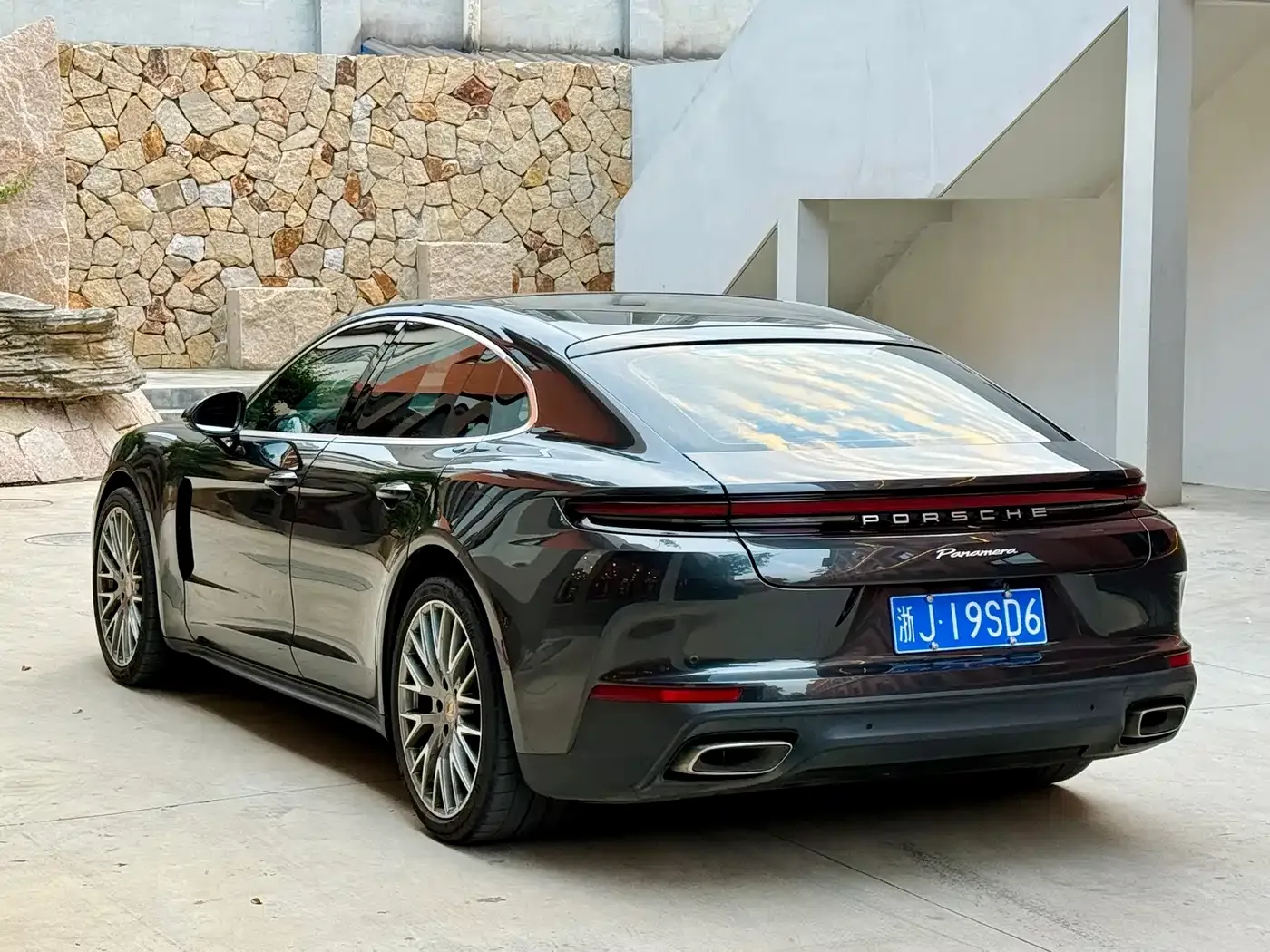 Porsche Panamera 2024 Panamera 2.9T — Фото автомобиля 6