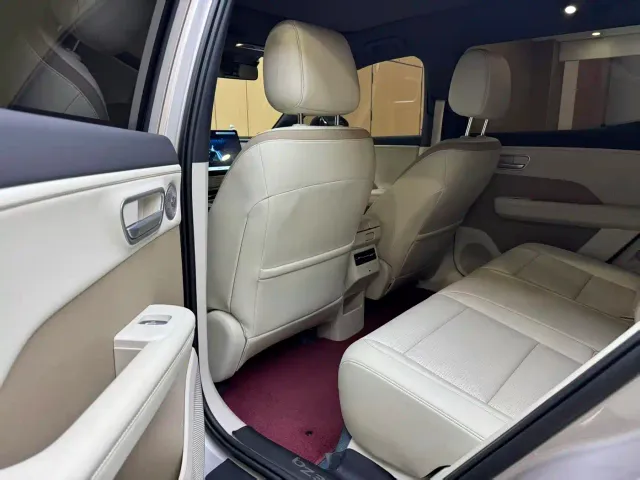 Toyota BoZhi 3X — Фото автомобиля 7