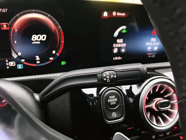 Mercedes-Benz A-Class — Фото автомобиля 13
