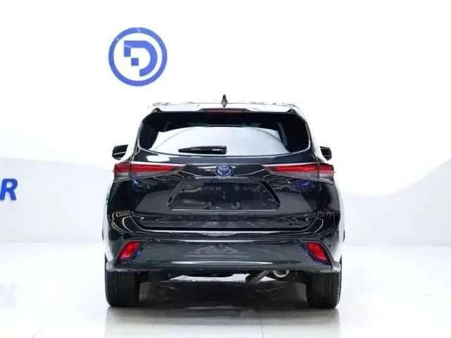 Toyota Highlander — Фото автомобиля 3