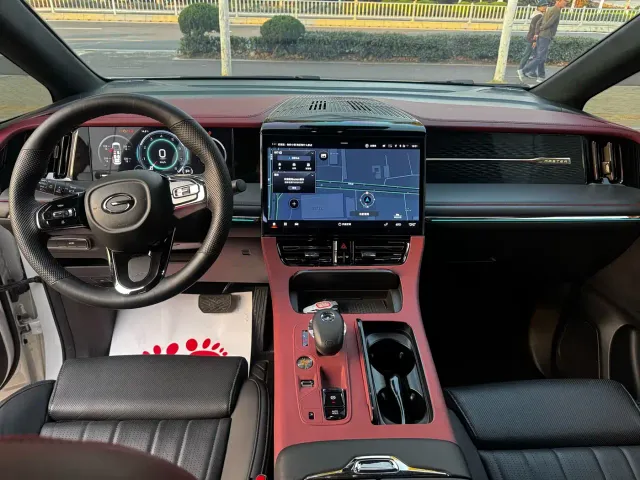 GAC Trumpchi M8 — Фото автомобиля 9