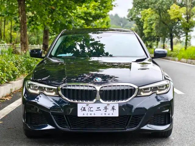 BMW 3 Series — Фото автомобиля 2