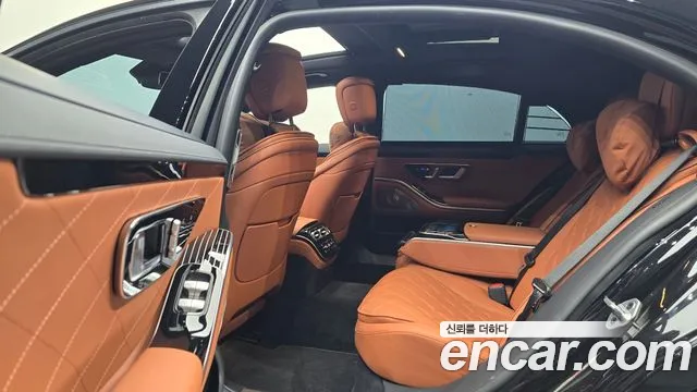 Mercedes-Benz S-Class W223 — Фото автомобиля 12