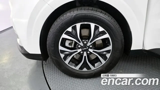 Kia Canival Carnival 4 поколение Дизель 9 мест Prestige — Фото автомобиля 5