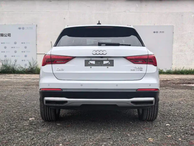 Audi Q3 — Фото автомобиля 6