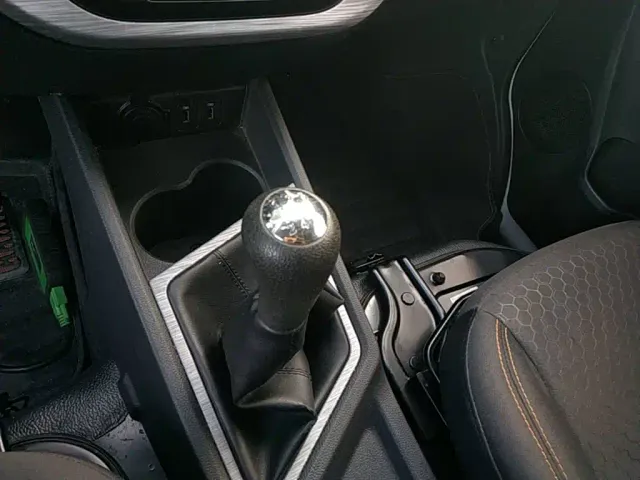 Changan Ruixing M60 — Фото автомобиля 13