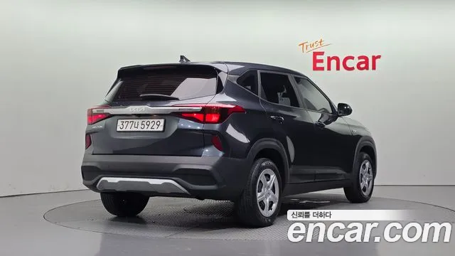 Kia Seltos — Фото автомобиля 2