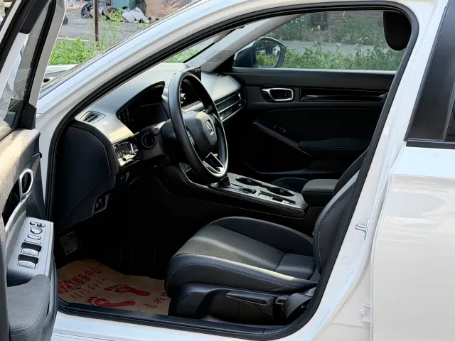 Honda Civic — Фото автомобиля 7