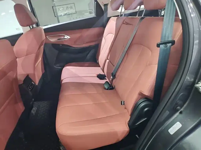 Changan CS75 — Фото автомобиля 16