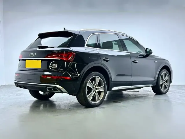 Audi Q5L — Фото автомобиля 4