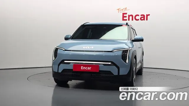 Kia EV3 — Фото автомобиля 3