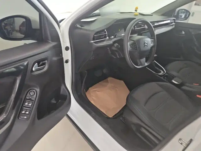 Citroen C3-XR — Фото автомобиля 15