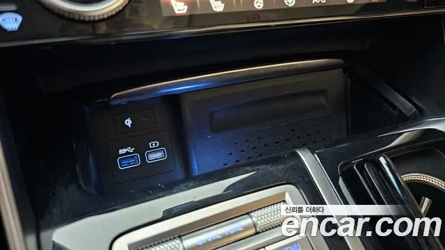 Genesis GV80 — Фото автомобиля 29