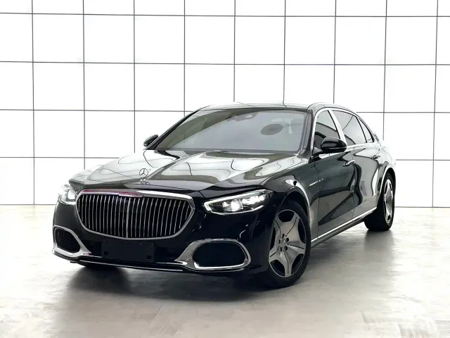 Фотография автомобиля — Mercedes-Benz Maybach S-Class