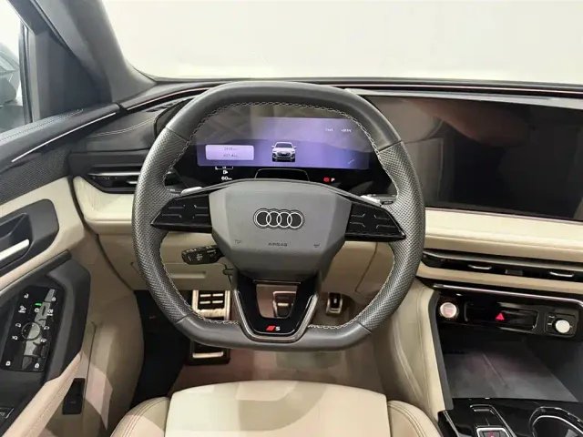 Audi Q5L — Фото автомобиля 11
