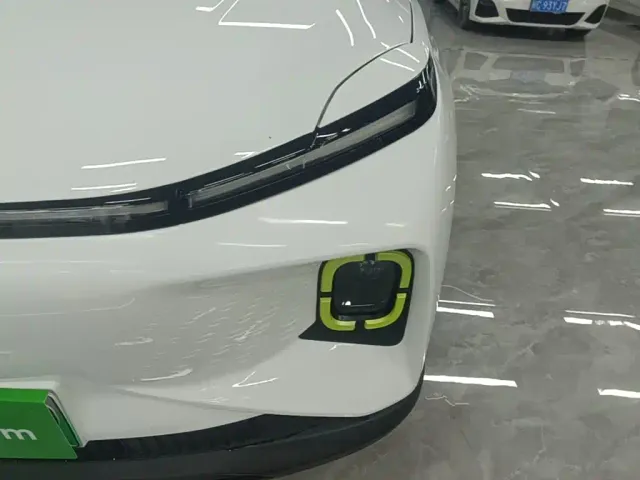 Geely Geometry E Firefly — Фото автомобиля 23