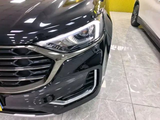 Ford Edge — Фото автомобиля 23