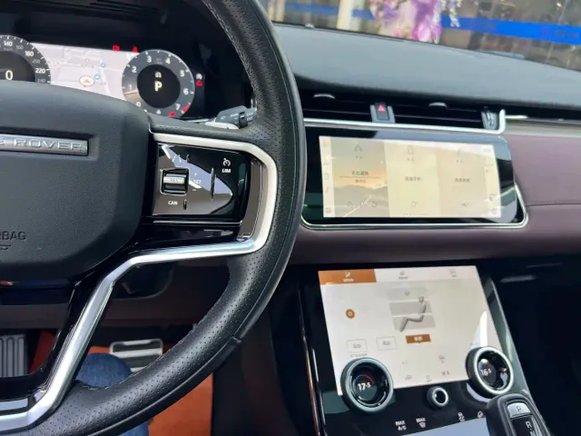 Land Rover Range Rover Evoque — Фото автомобиля 12