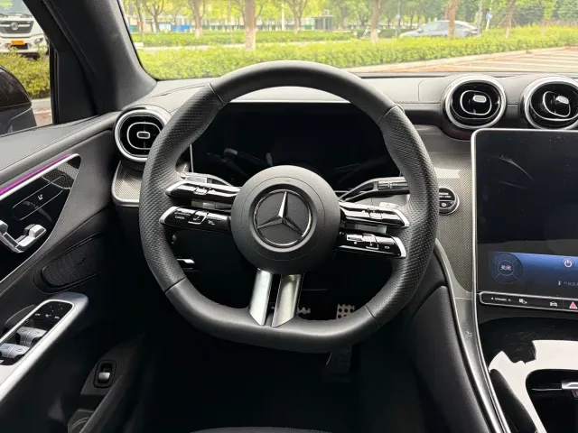 Mercedes-Benz GLC Coupe — Фото автомобиля 14