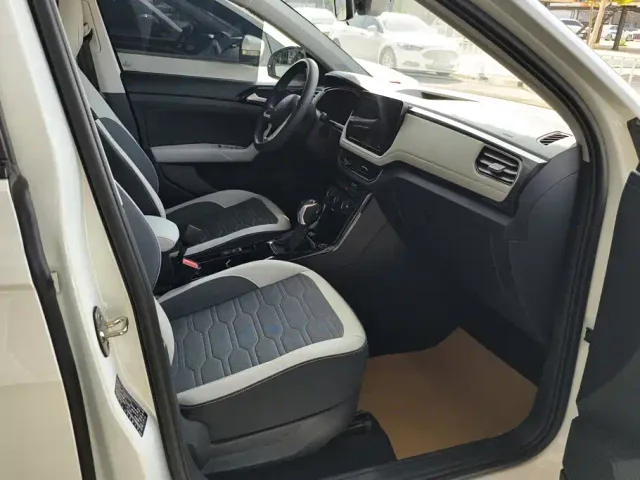 Volkswagen Tharu — Фото автомобиля 8