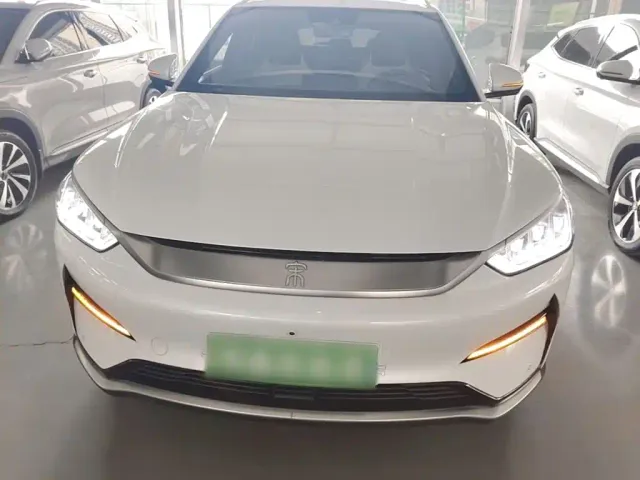 BYD Song PLUS — Фото автомобиля 2