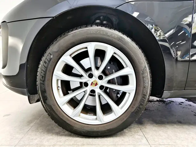 Porsche Macan — Фото автомобиля 19