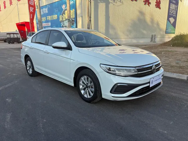 Volkswagen Bora — Фото автомобиля 3