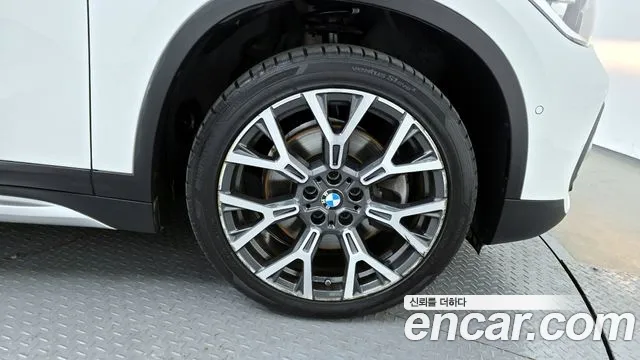 BMW X1 — Фото автомобиля 5
