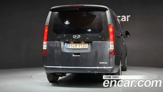 Hyundai Staria Staria Карго 5 мест — Фото автомобиля 4
