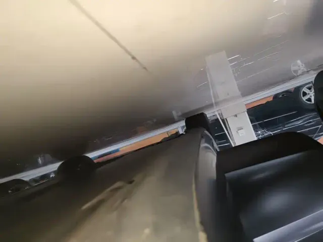 Tesla Model 3 — Фото автомобиля 20