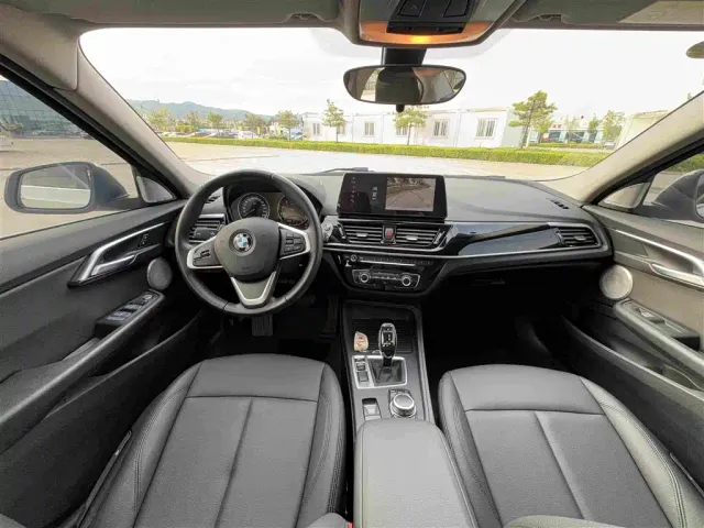 BMW 1 Series — Фото автомобиля 6