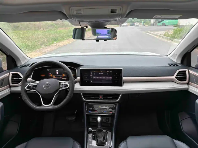 Volkswagen Tharu — Фото автомобиля 13