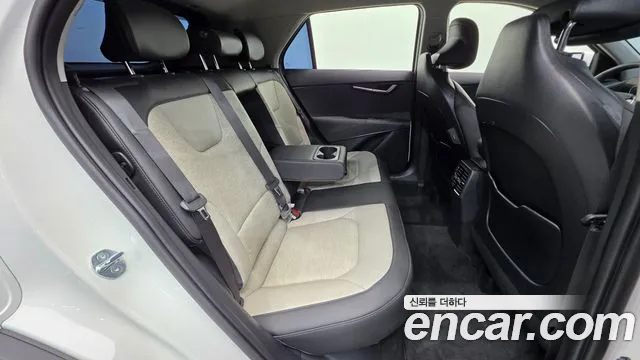 Kia Niro The All New — Фото автомобиля 19