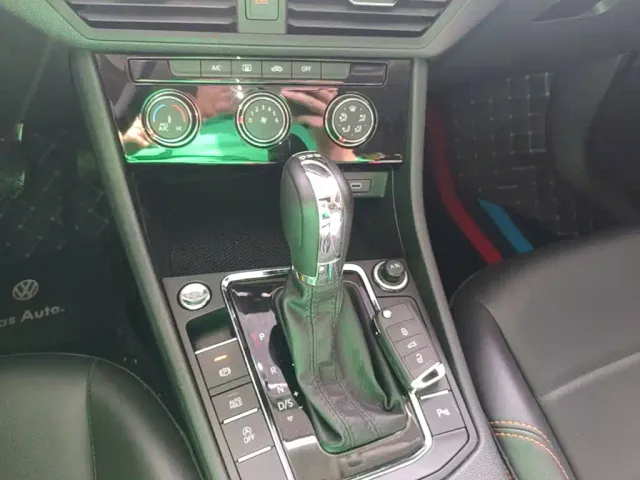 Volkswagen Bora 2023 200TSI DSG Yuexing PRO Edition — Фото автомобиля 13