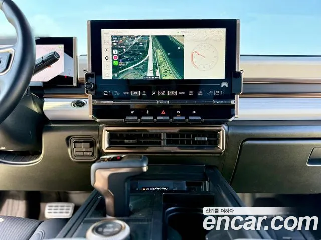 GMC Hummer EV — Фото автомобиля 19