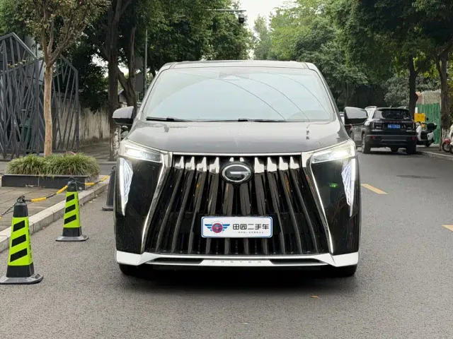 GAC Trumpchi E9 — Фото автомобиля 2