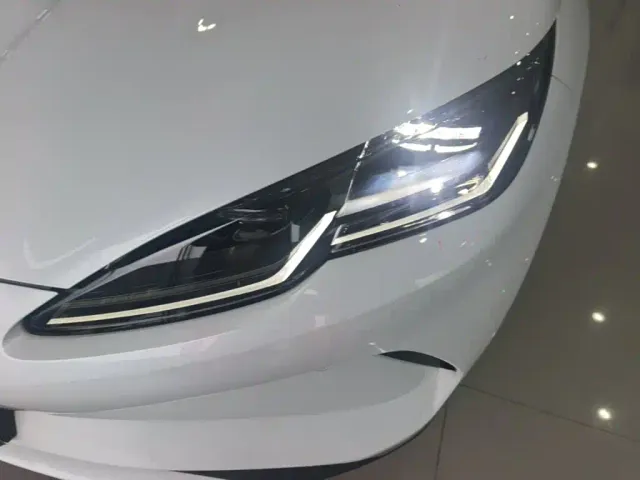 BYD Seal 06 — Фото автомобиля 23