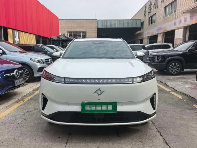 Dongfeng eπ 008 — Фото автомобиля 2
