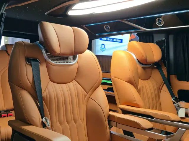 Mercedes-Benz Vito — Фото автомобиля 9