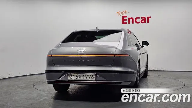Hyundai Grandeur Grandeur (GN7) 3.5 LPG 2WD (Такси) — Фото автомобиля 4